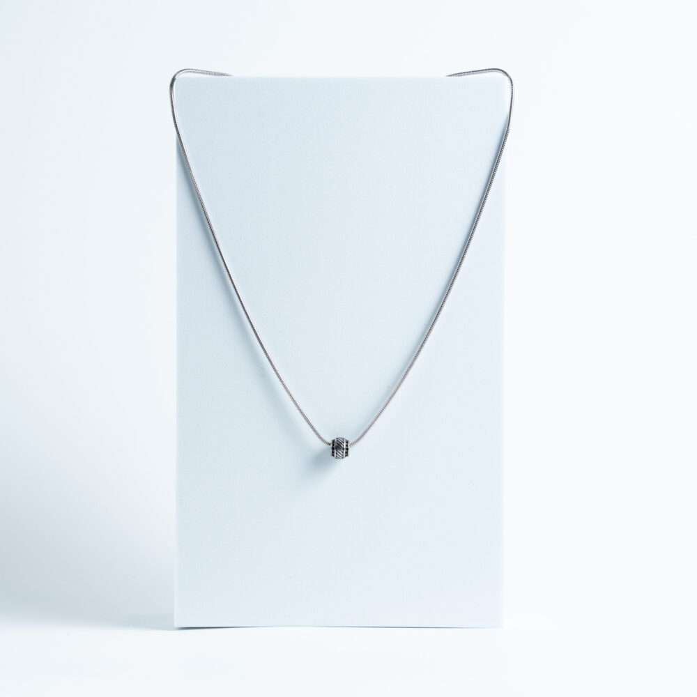 Silver Textured Pendant Necklace