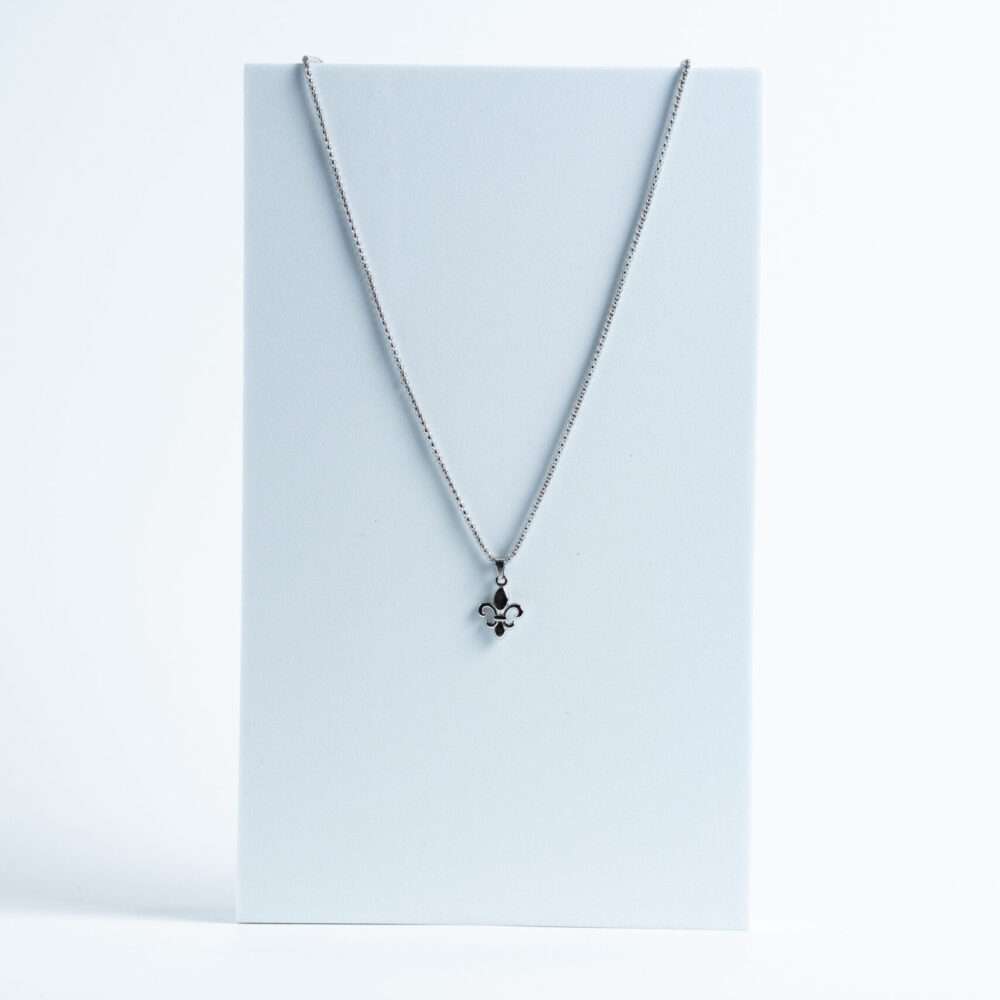 Silver Four-Petal Pendant Necklace